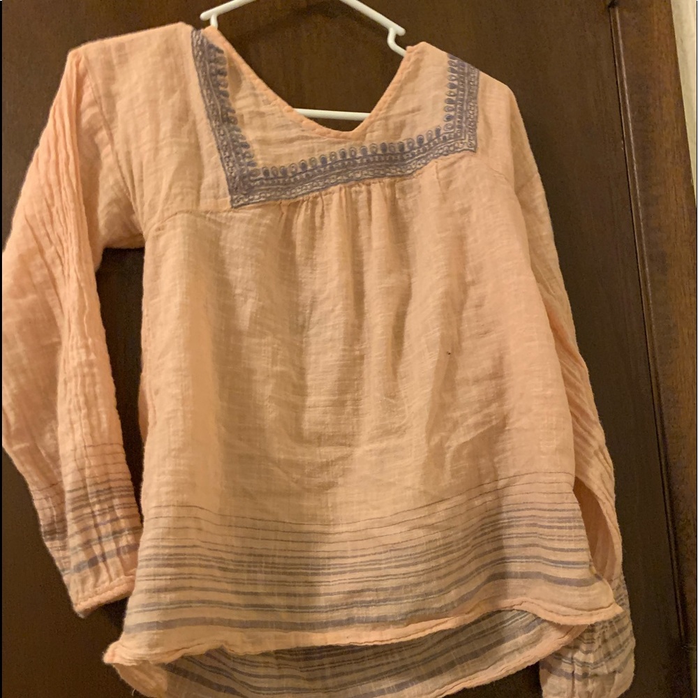 Shirt with bohemian feel